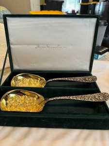 American Silversmiths Collection by Godinger silverplated spoons (berry pattern)