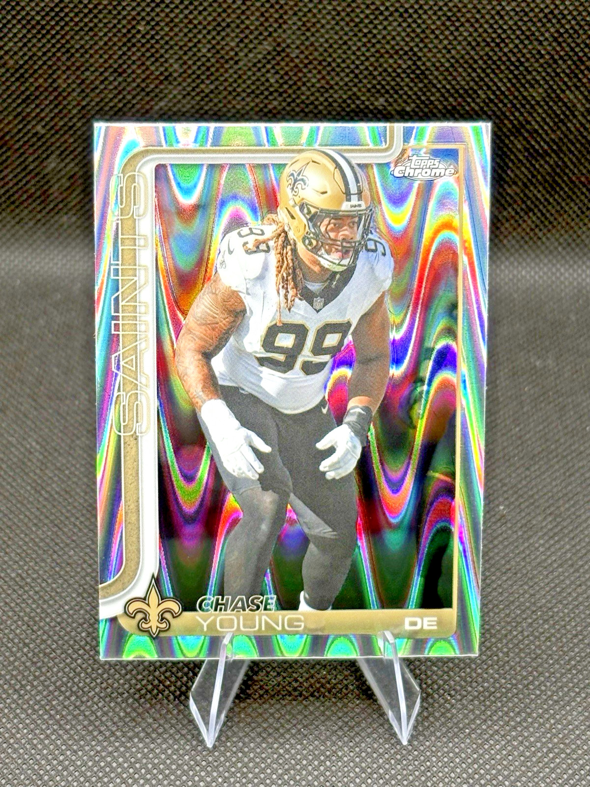 Chase Young RayWave Refractor 2025 Topps Chrome #220 New Orleans Saints