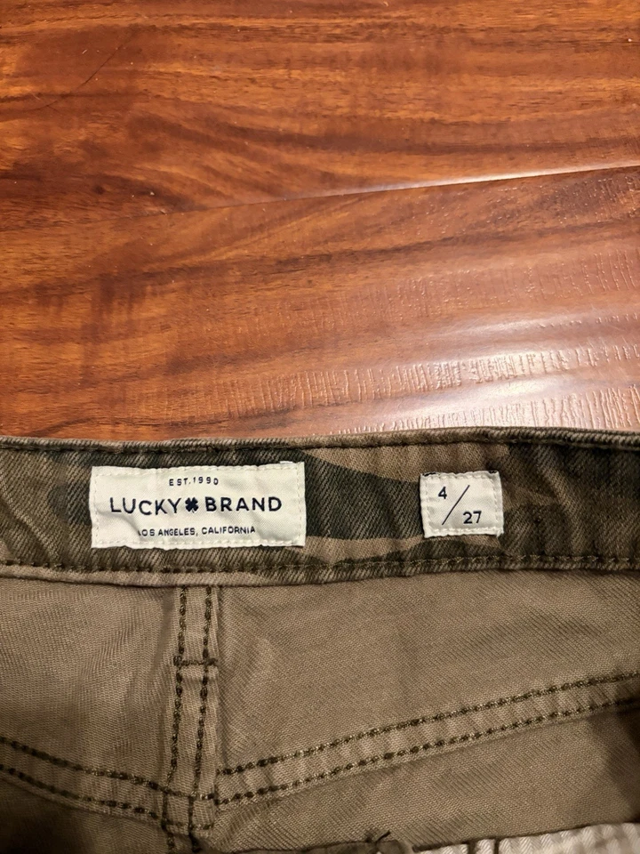 Lucky Brand Women's Denim Shorts Size 4/27 Mide Rise Cut-Off 2.5 Inseam Camo - Image 3 of 4