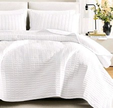 Comfort Spaces Kienna Quilt Set- Double Sided Stitching Design Summer Blanket