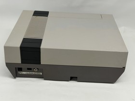 Nintendo NES Console Bundle With Controller & Game NES-001 Tested Working