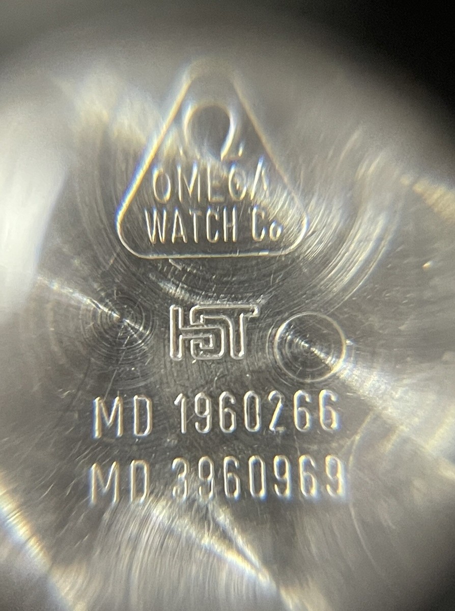OMEGA Vintage Watch Case Back MD 1960266 3960969 1980