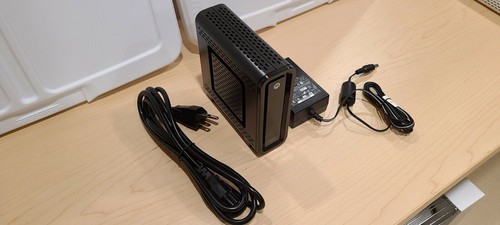 Motorola SURFboard eXtreme gaming Cable Modem DOCSIS 3.0 SB6121 199.68 Mbps - Picture 2 of 4