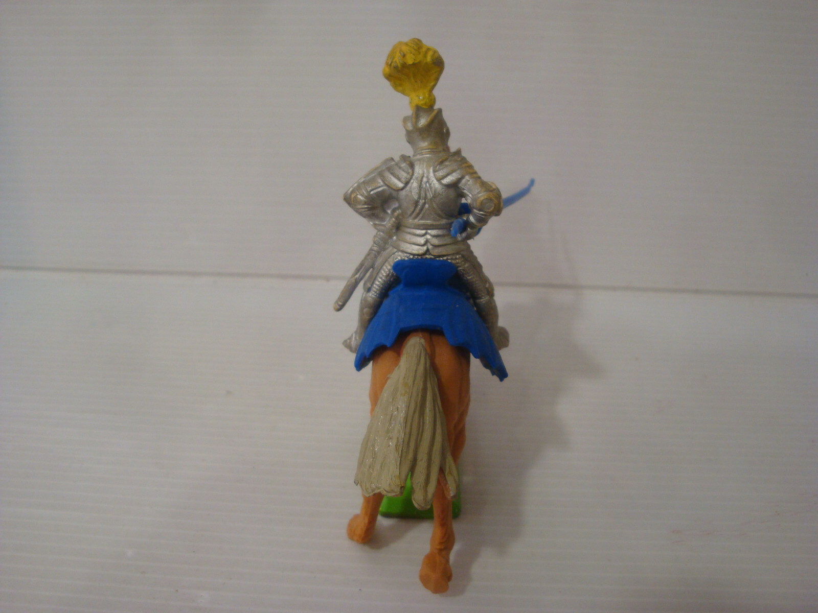 Picture 4 of 5