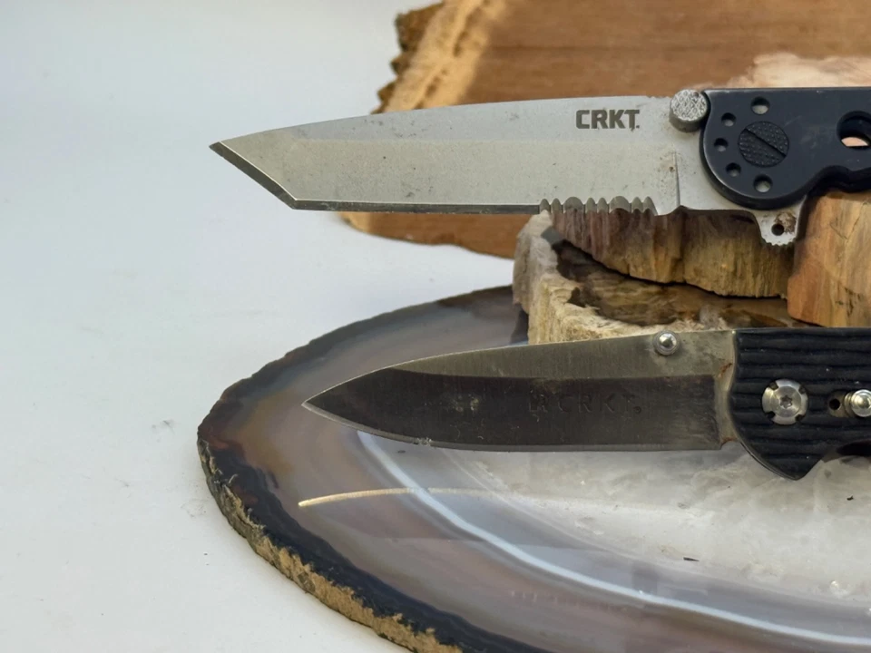 Lote de 2 cuchillos CRKT 1) Lake 111 Z y 1) M16-10S Tanto blade--2405,25 Foto 3 de 4