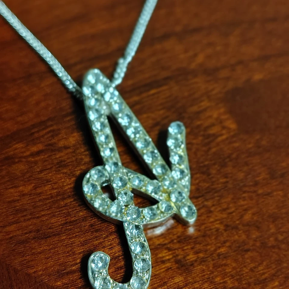 Cadena italiana colgante letra K inicial de plata de ley 925 y circonitas circonitas 16,25" Foto 2 de 4