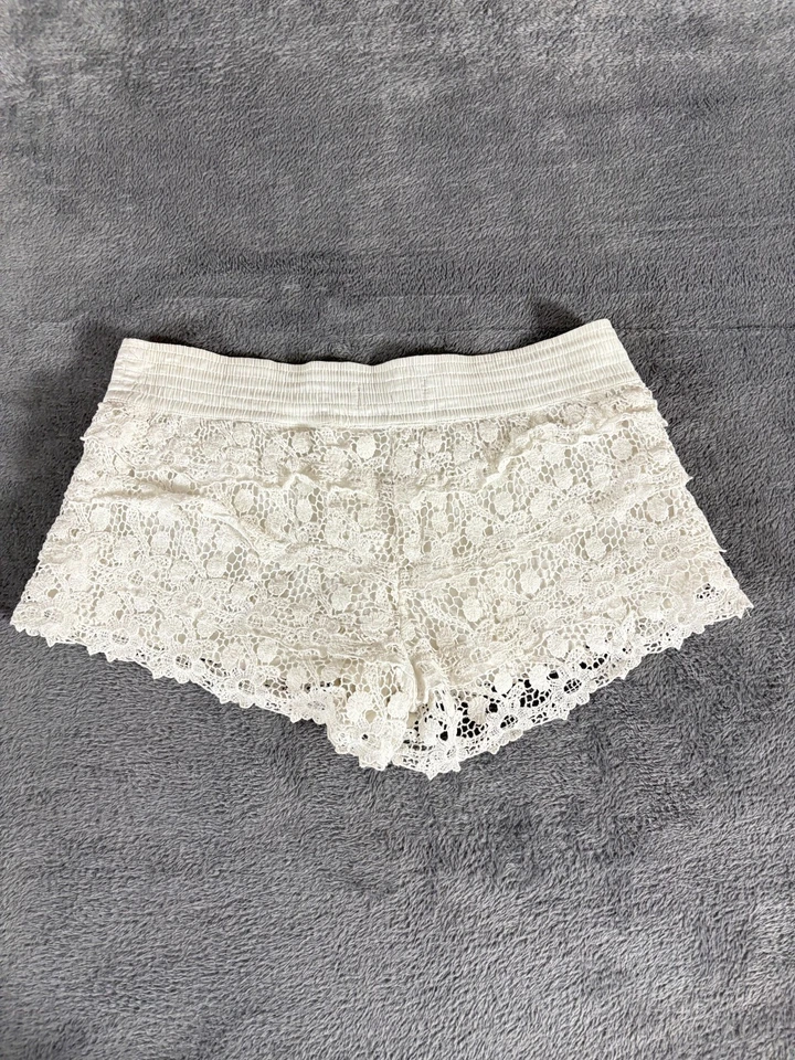 Abercrombie & Fitch Crochet Lace Shorts Women's Medium White Lined Elastic Waist - Image 2 of 4