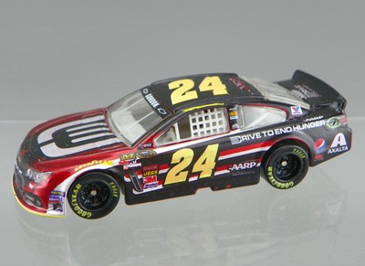 Nascar Authentics 2013 Diecast 1/64 Jeff Gordon 24 End Hunger