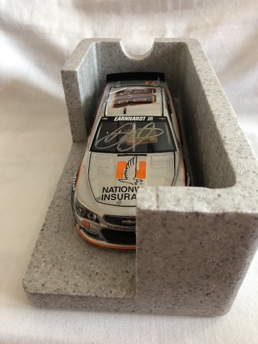 Neu Action Racing Dale Earnhardt Jr 2016 SS #88 Darlington signiert Echtheitszertifikat LE1/248 - Bild 3 von 9