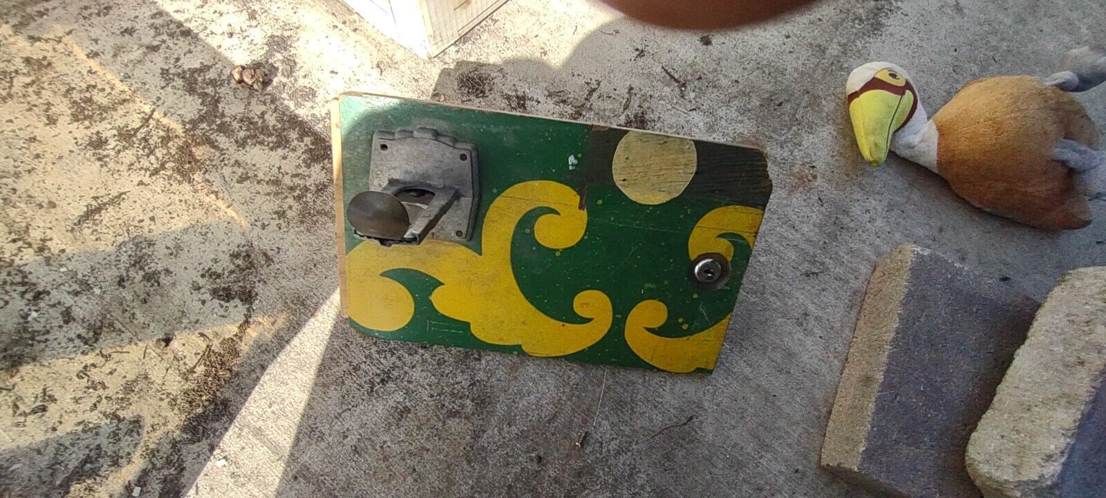 Picture 1 of 2