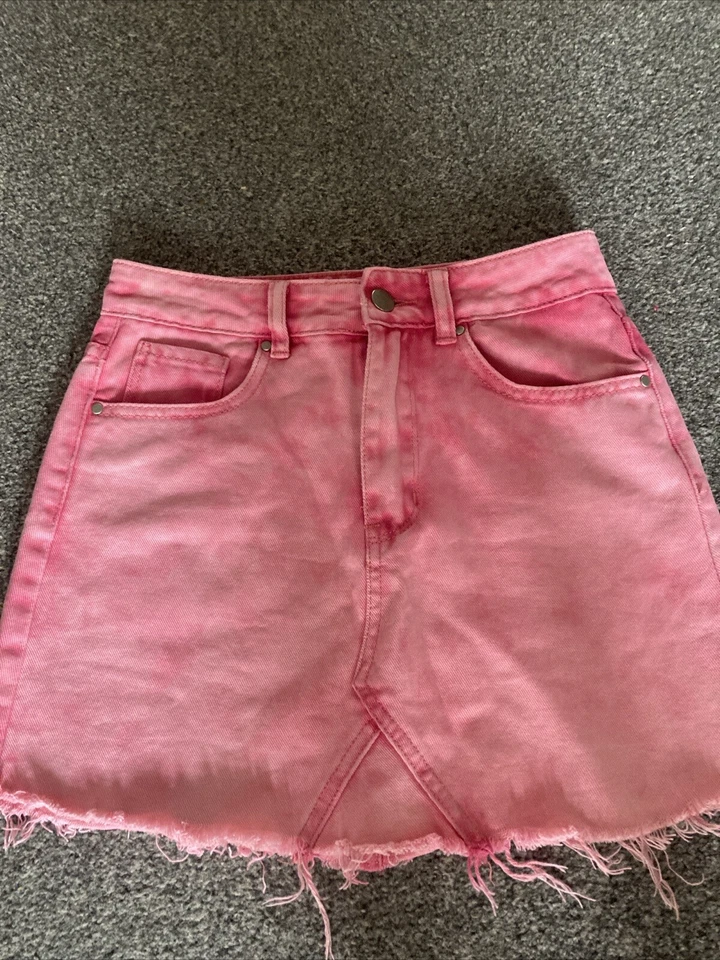 Pink Mini Skirt Age Uk 4brand BOOHOO - Image 2 of 4