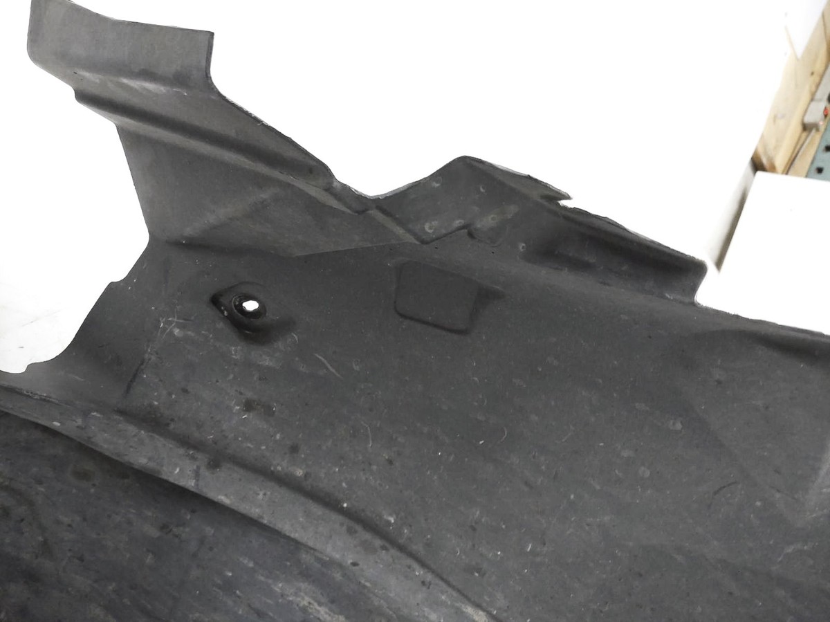 2019-2023 Jeep Renegade Front Passenger Inner Fender Liner