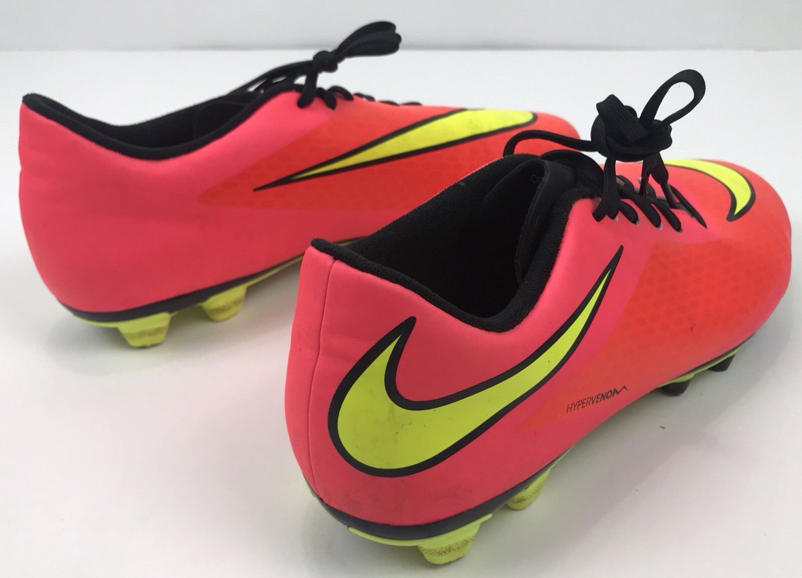 nike hypervenom neon yellow