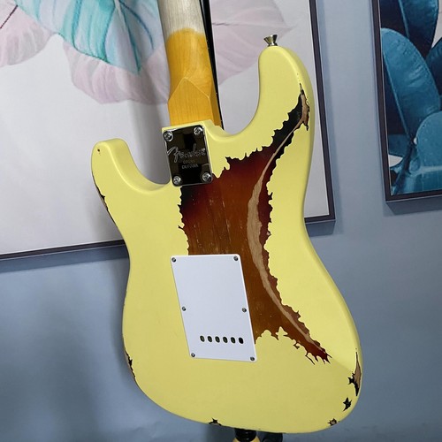 Custom Shop Vintage Relic ST Electric Guitar Right-Handed Yellow Solid Body - Picture 10 of 13