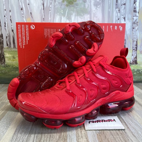 vapormax plus triple red