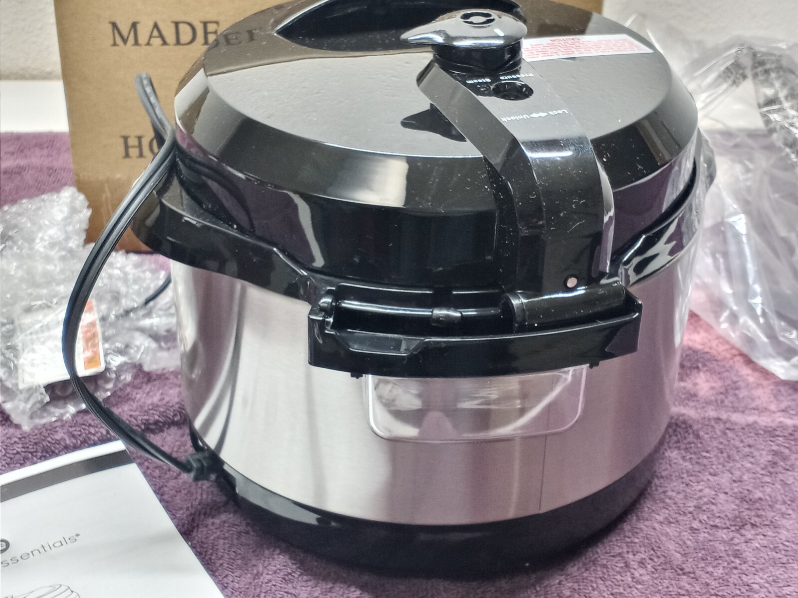 PRESSURE COOKER 2 Quart Model No. 9920 FIGLI LLC COOK`S ESSENTIALS