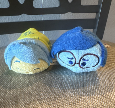 Disney Tsum Tsum Inside Out Joy & Sadness Mini Plush Set 2015 MPN 6008