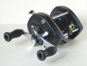 penn big game spinning reels International VI Multiplier Retro Wall Decor Hydro Armor system 30pcs Assorted Spinner Baits Color:#07 Sardine Slit HG
