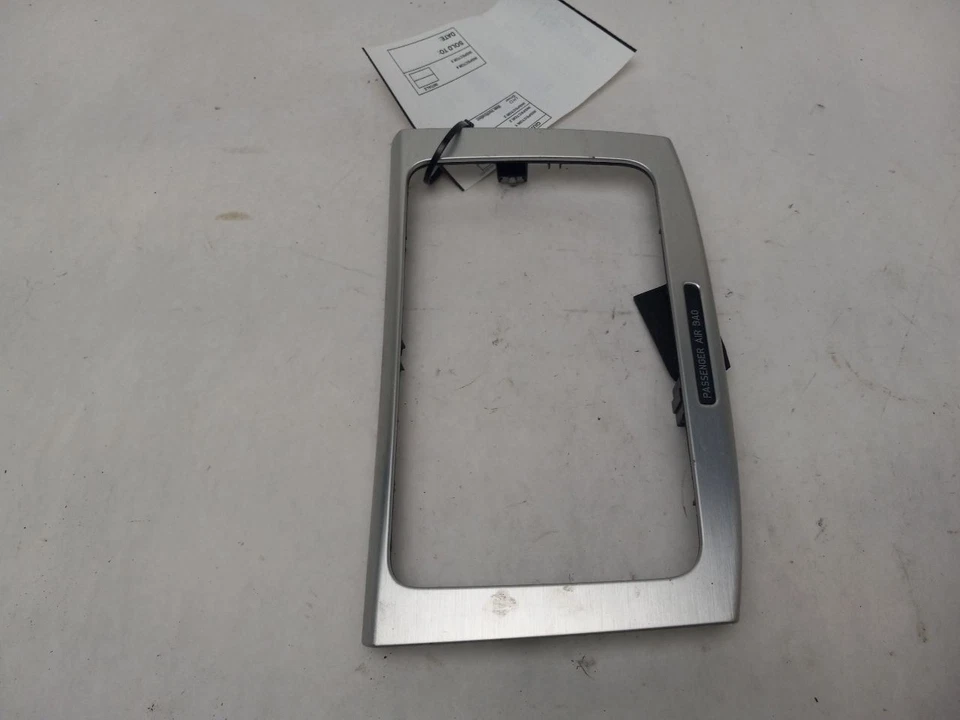 DASH BEZEL fits VOLKSWAGEN CC 2009 OEM - Image 3 of 4