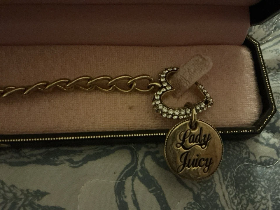 Juicy Couture Heart手链 — 第 2/4 张图片