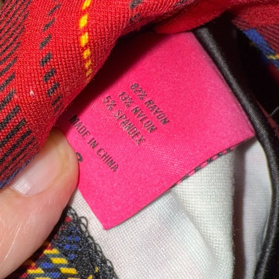 Chaqueta Blazer Betsey Johnson X Torrid Roja a Cuadros Ponte Talla 3X 22/24 Nueva con Etiquetas Foto 4 de 4