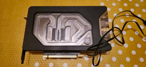RTX 3090 FE 24GB DDR6 mit WB und aktiver Backplaet von EKWB Quantum Vector