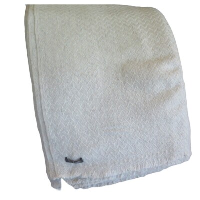 Cashmere | 4 Ply| Throw/Shawl| Handmade| Nepal| 2 Color| Sand & Pearl