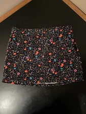 SO Skirt Girls Sz 18 Flower Cotton/Spandex Expandable Waist Gently Used