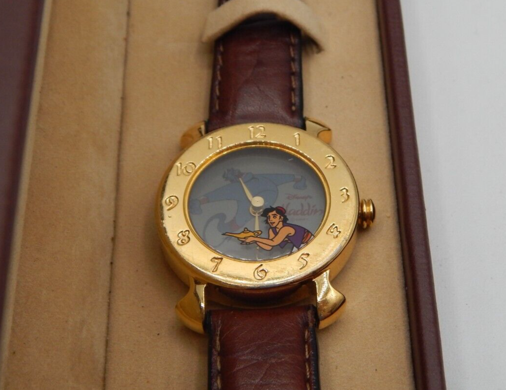 DISNEY ALADDIN WATCH WITH ROTATING ALADDIN SECOND HAND AND 