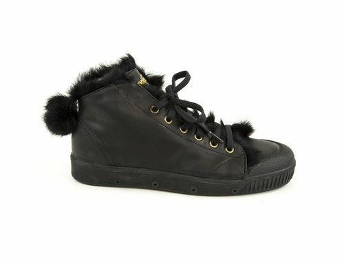 spring court boots
