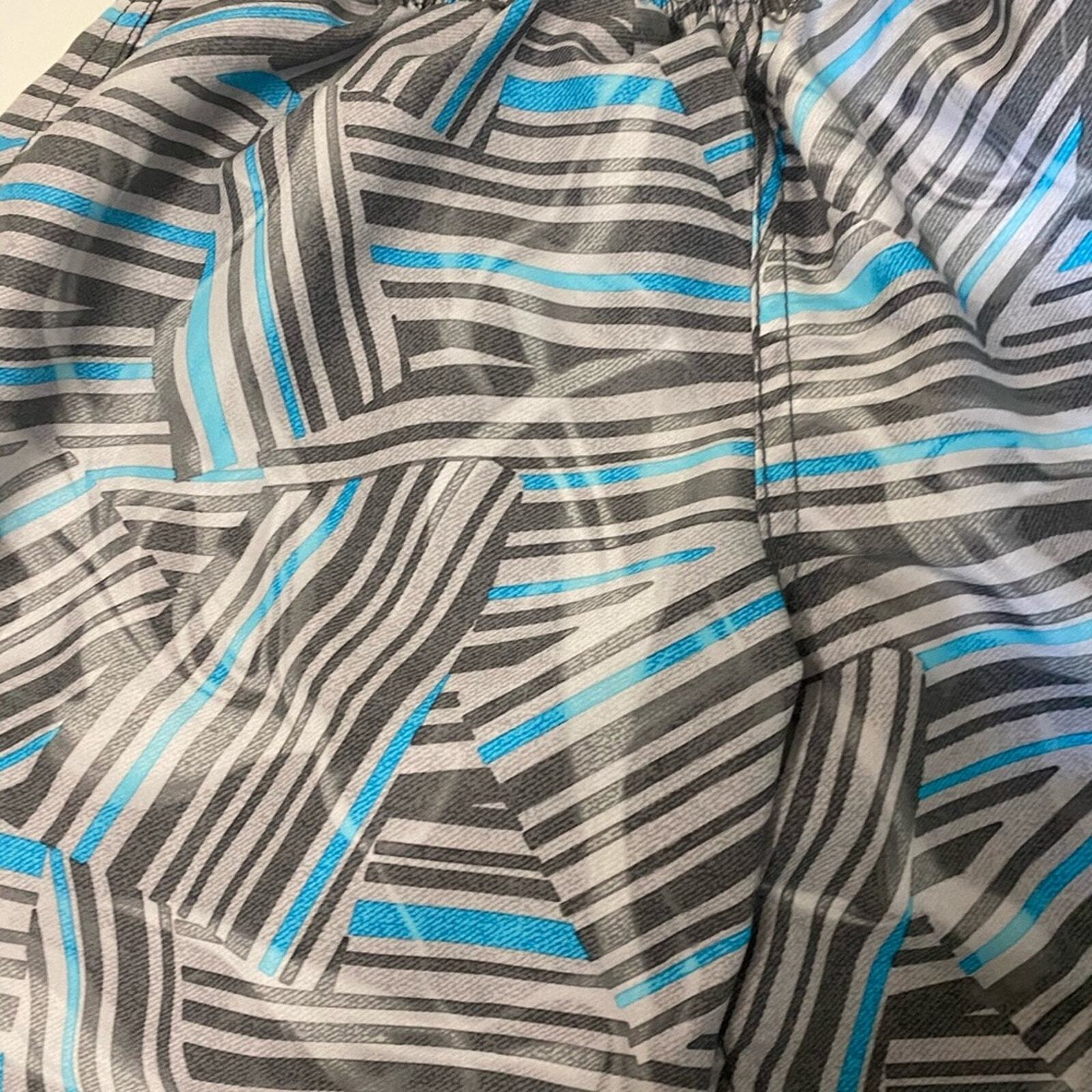 Picture 2 of 5
