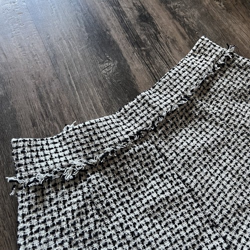 ZARA Tweed High Waisted Black White Check Women’s Shorts- Raw Hem- Medium - Picture 10 of 10