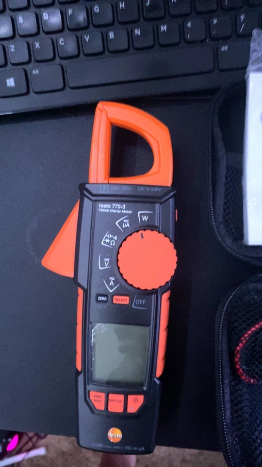 Testo 770-3 True-RMS Electrical Clamp Meter with Bluetooth - Image 2 of 4