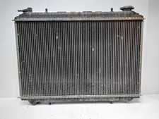 Radiateur Nissan SERENA