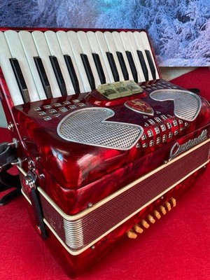 Crucianelli red accordion normal keyboard width MM.Perfect for