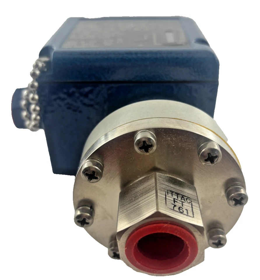 Interruptor de presión ajustable ITT Neo-Dyn 101P41C3 5-75 PSIG - Control industrial Foto 3 de 4