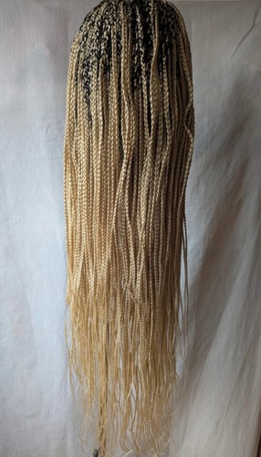 Blonde Braided Wig Handmade 360° Lace Brand New Never Worn 28" Length - Picture 5 of 7