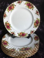ROYAL ALBERT OLD COUNTR DINNER PLATES X 6