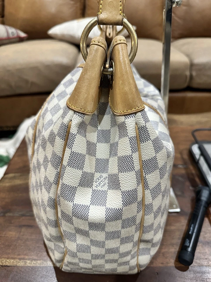 Louis Vuitton Galleria GM Foto 4 de 4