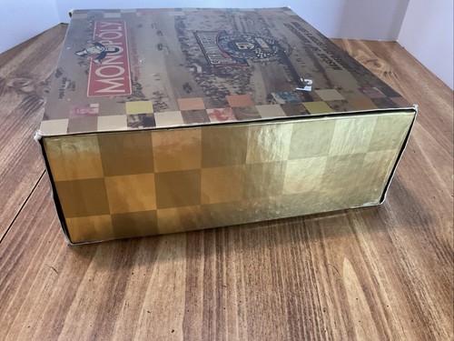 Monopoly 50th Anniversary NASCAR Limited Collector's Edition - Picture 13 of 14
