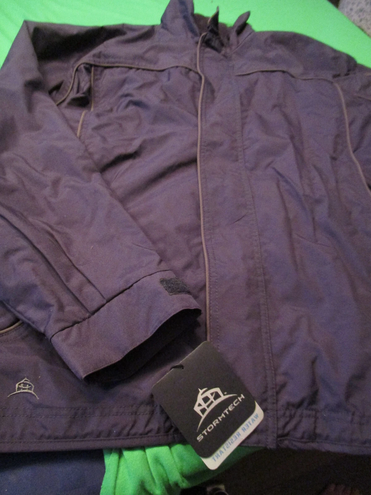 NWT $120 Stormtech WATER RESISTANT ZIP FRONT NYLON JACKET NAVY MENS SMALL