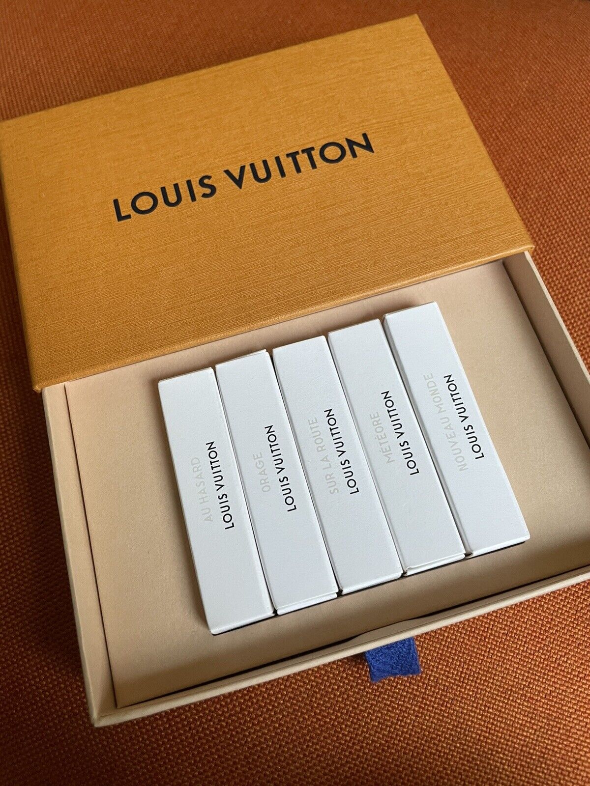 Travel Spray LImmensité  Perfumes  Collections  LOUIS VUITTON 