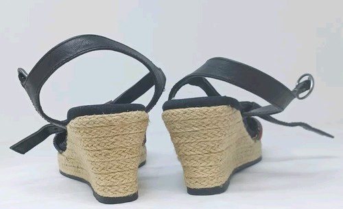 Naturalizer Women's Wedge Sandals Size: 7 1/2 - Picture 3 of 5