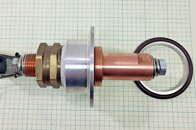 High Current KF-50 Vacuum Feedthru with Centering Ring