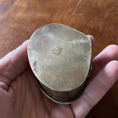 Vintage Gold Clam Shell Box / Brass / Bronze - Picture 3 of 3