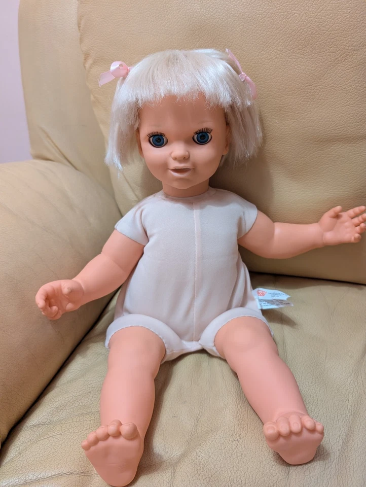 Bambola Bebi Mia Galoob Prima Edizione 1985 Testata - Immagine 3 di 4