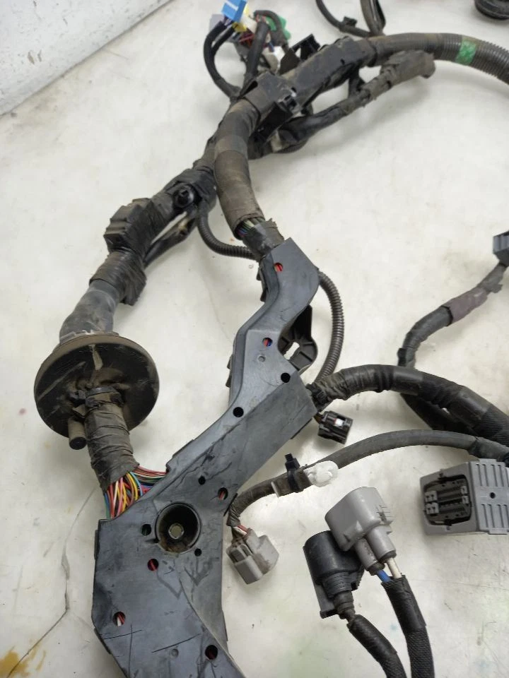 11 LEXUS CT200H 1.8L CAJA DE FUSIBLES MOTOR ARNÉS DE CABLES TRANSMISIÓN AUTOMÁTICA Foto 3 de 4