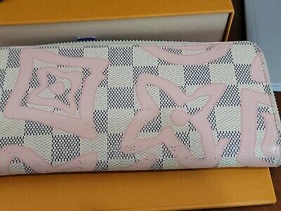 Louis Vuitton Tahitienne Damier Azur Clemence Wallet Pink