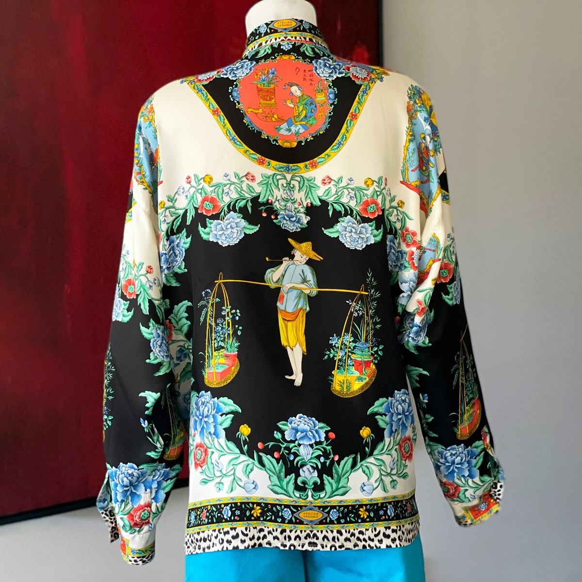 GIANNI VERSACE silk shirt The Chinese Gardener print size 52 GIANNI VERSACE silk shirt The Chinese Gardener print size 52