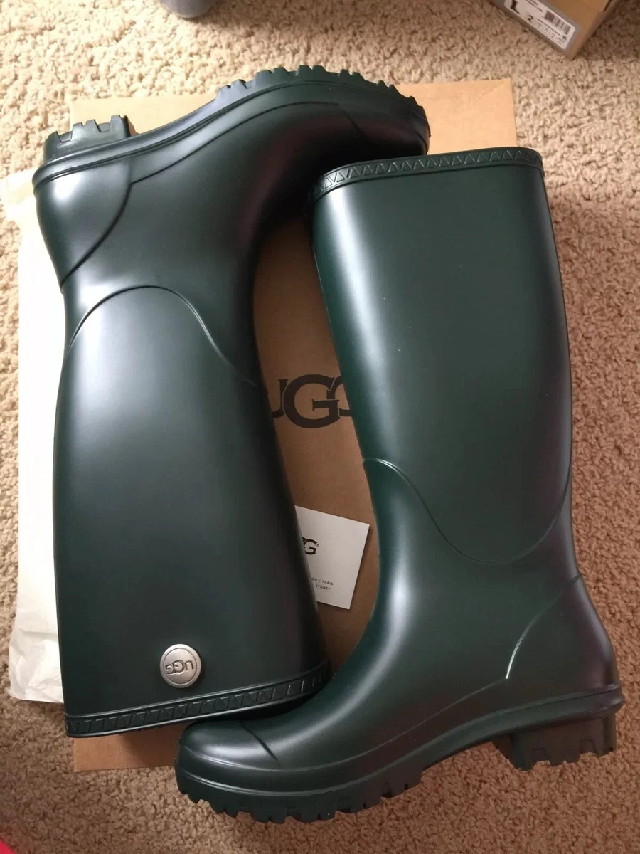 Ugg Australia Women s Shelby Matte Rain Boots Rubber Olive Green 1098249 Size 6